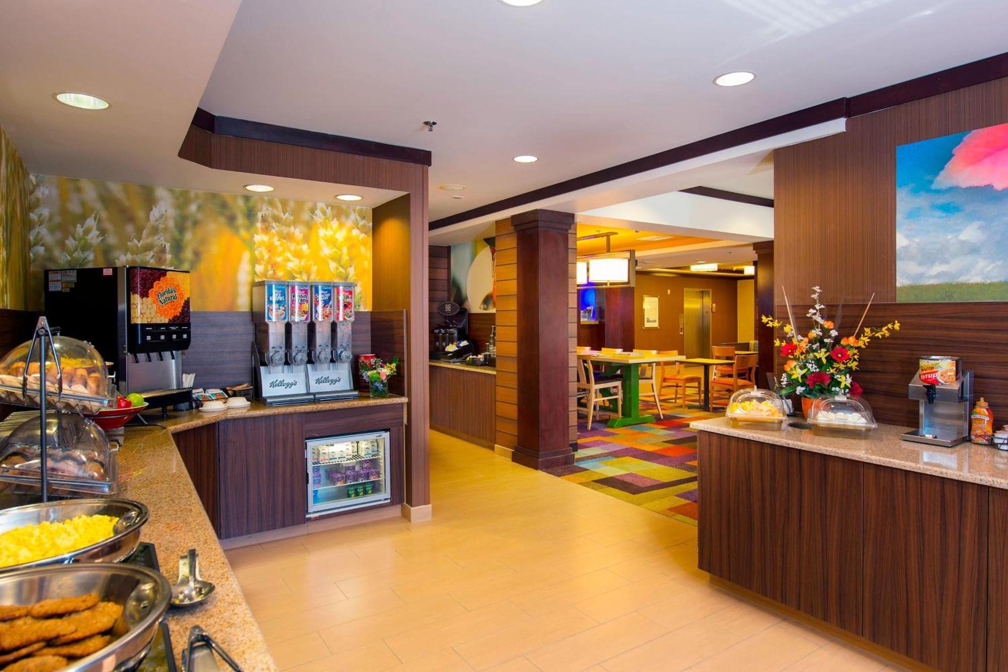 Fairfield Inn And Suites By Marriott Тифтон Екстер'єр фото
