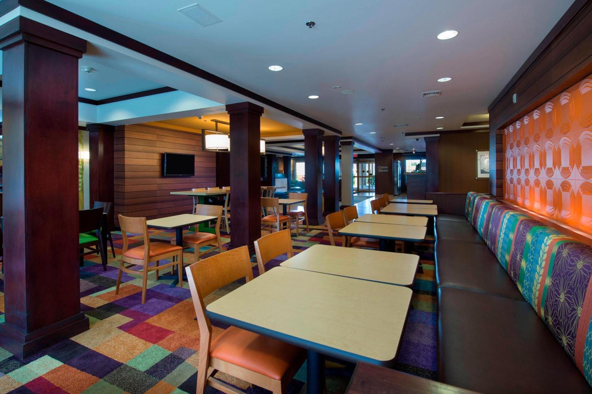 Fairfield Inn And Suites By Marriott Тифтон Екстер'єр фото